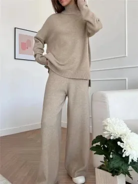 Chic Women's Set: Cozy Trousers & Sweater for Every Occasion