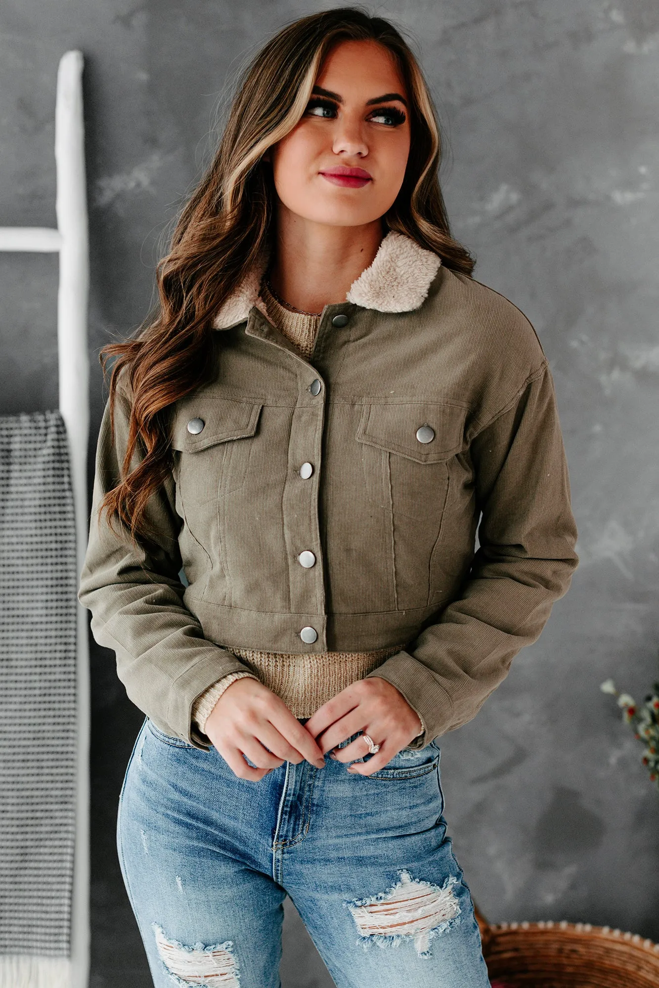 Corduroy Cutie Cropped Sherpa Lined Corduroy Jacket (Olive)