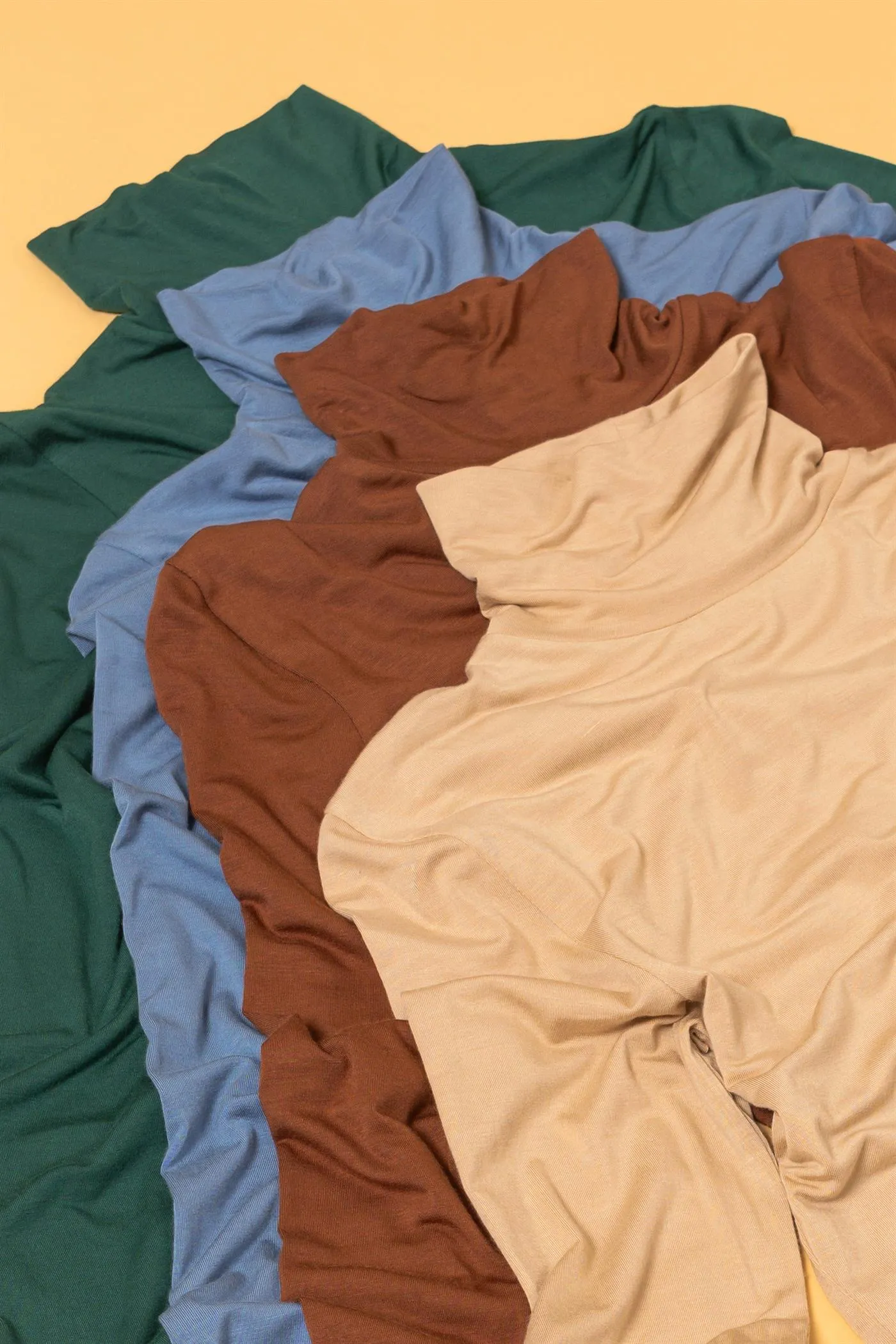 DZ25A097-Long Sleeve Turtleneck Crop Top