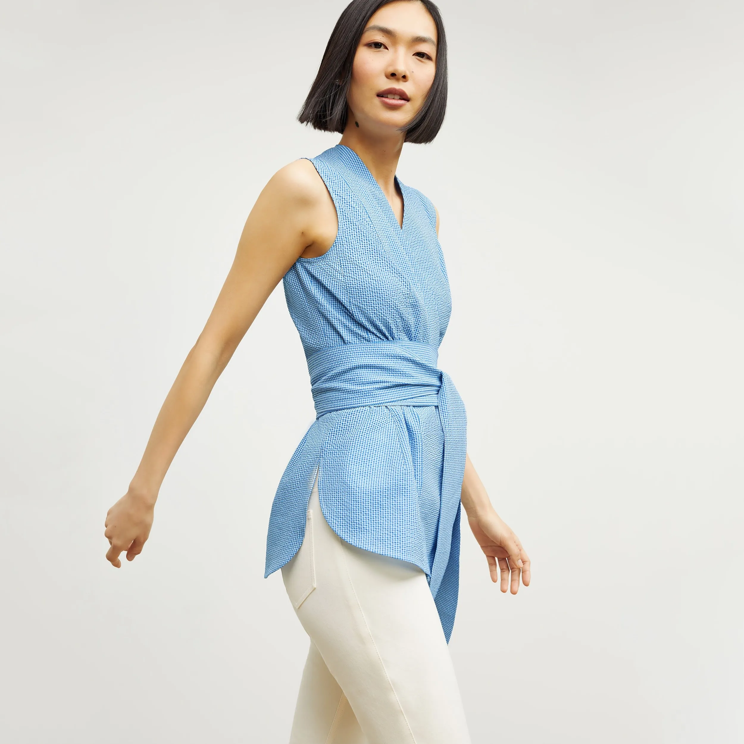 Ellen Top - Gingham Seersucker :: Capri Blue / White