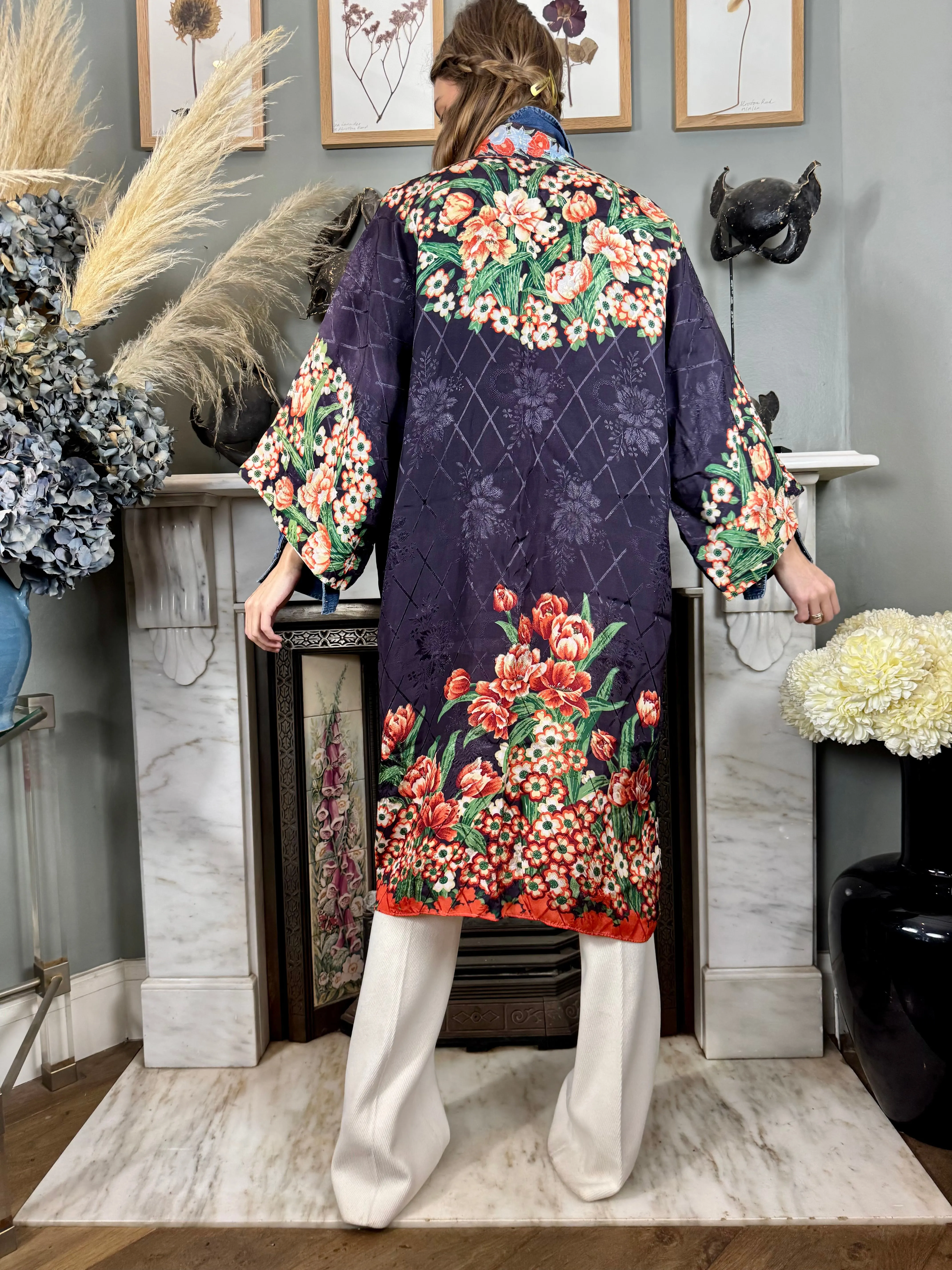 Joy, 40s Oriental pongee sik damask floral robe