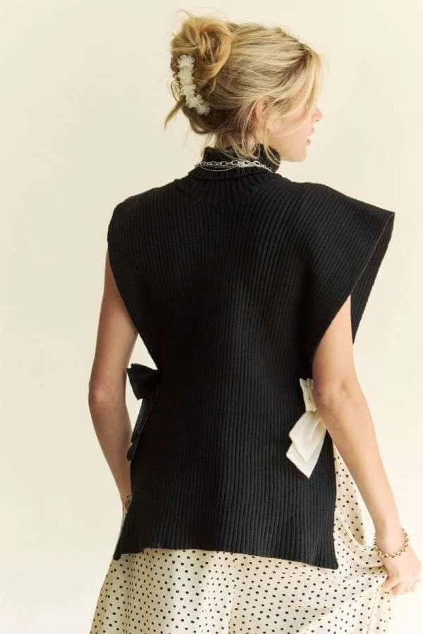 Side Split Sleeveless Knit Top