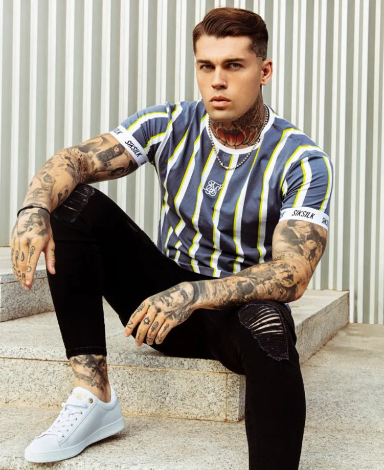Trendy Men's Vertical Striped Sports Top