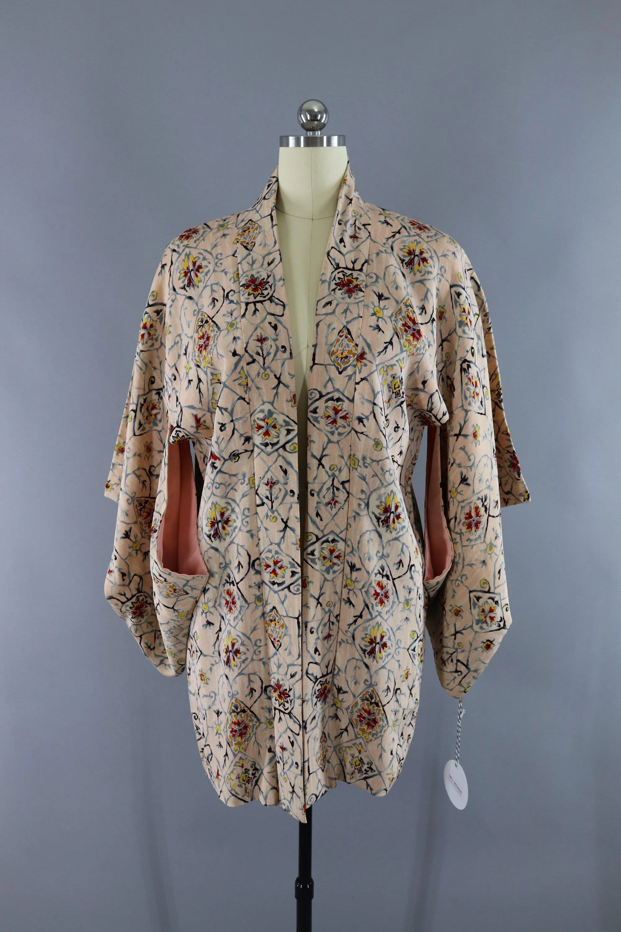 Vintage Silk Kimono Jacket Cardigan / Blush Pink Arabesque
